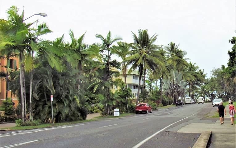 PWay to the Beach in Port Douglas Australi